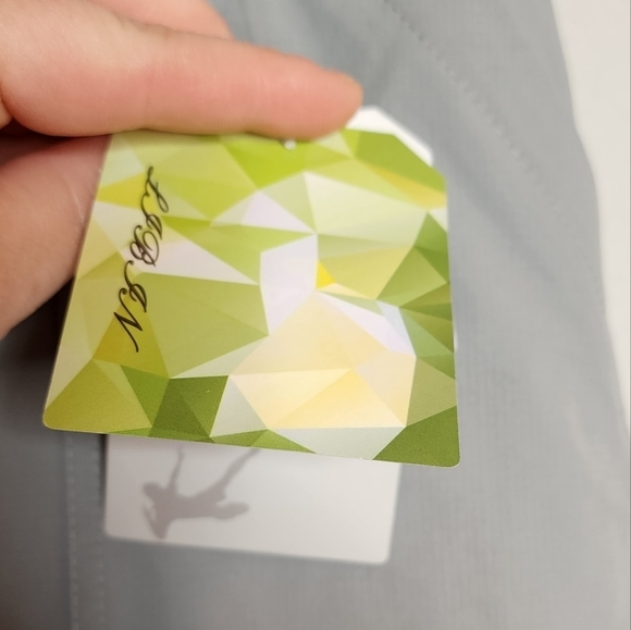 NWT Libin skort. Stretch waist. Pockets. Women's size Large. Upf 50+. Waterproof - Picture 3 of 16